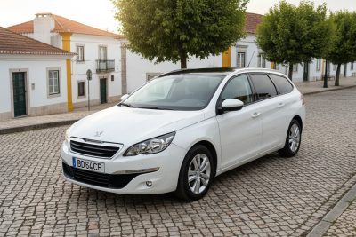 Peugeot 308 SW Usada com garantia – Gasolina – Ótimo Estado – Faro