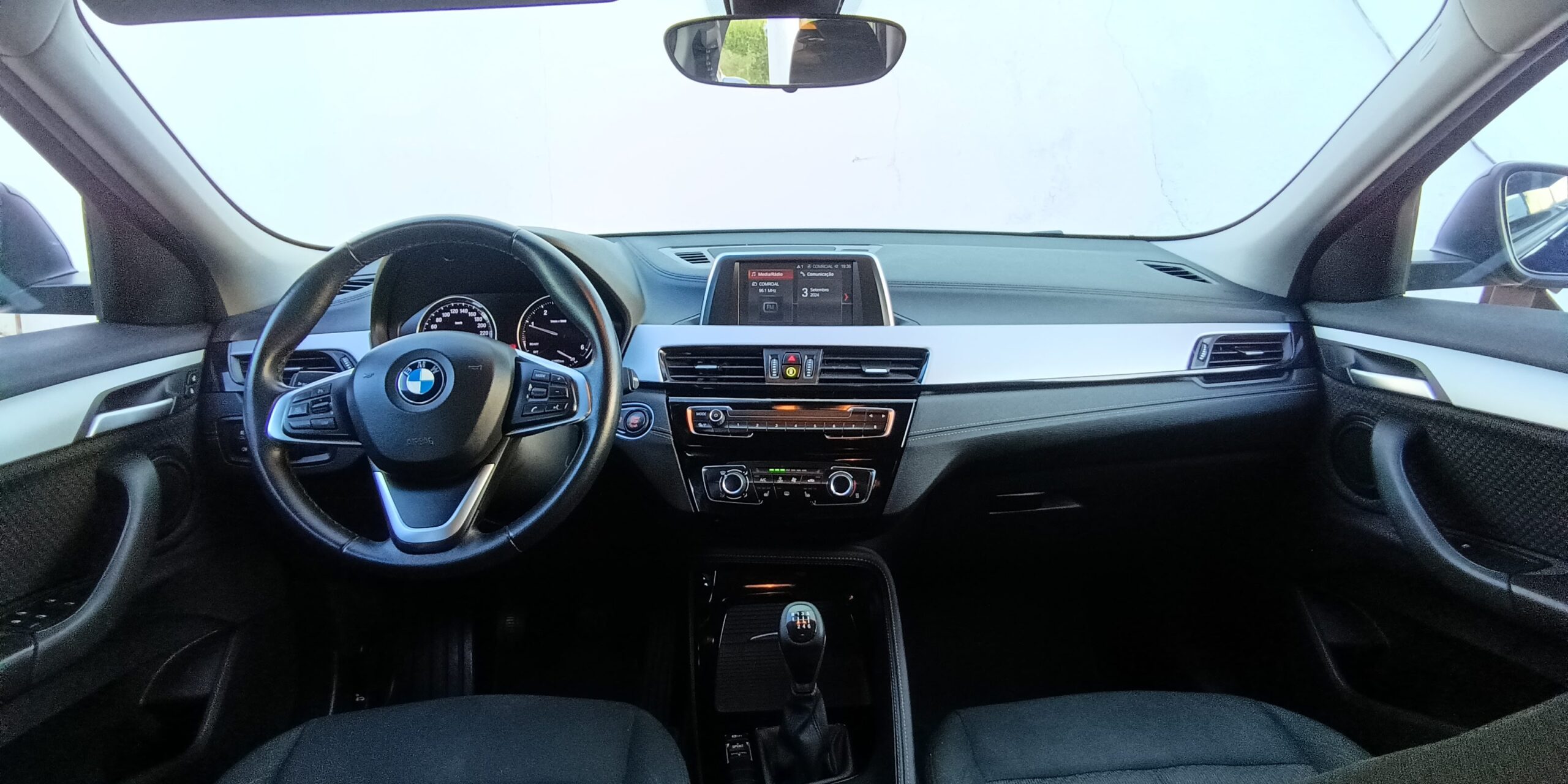
								BMW X2 16d sDrive cheio									