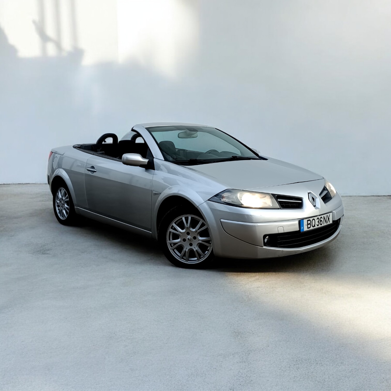 
								Renault Megane Cabrio DCi Karmann cheio									
