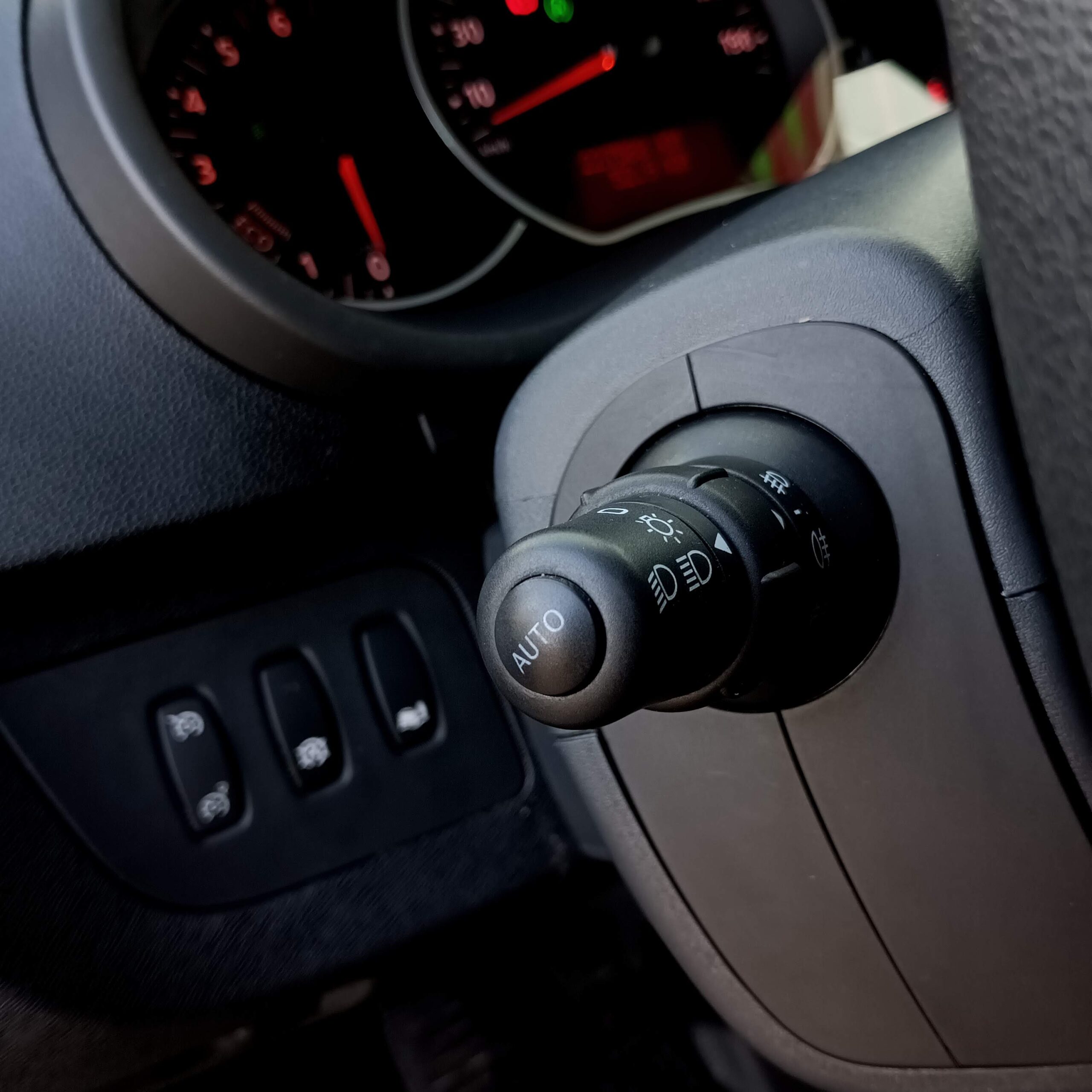 
								Renault Kangoo Dci 2019 cheio									