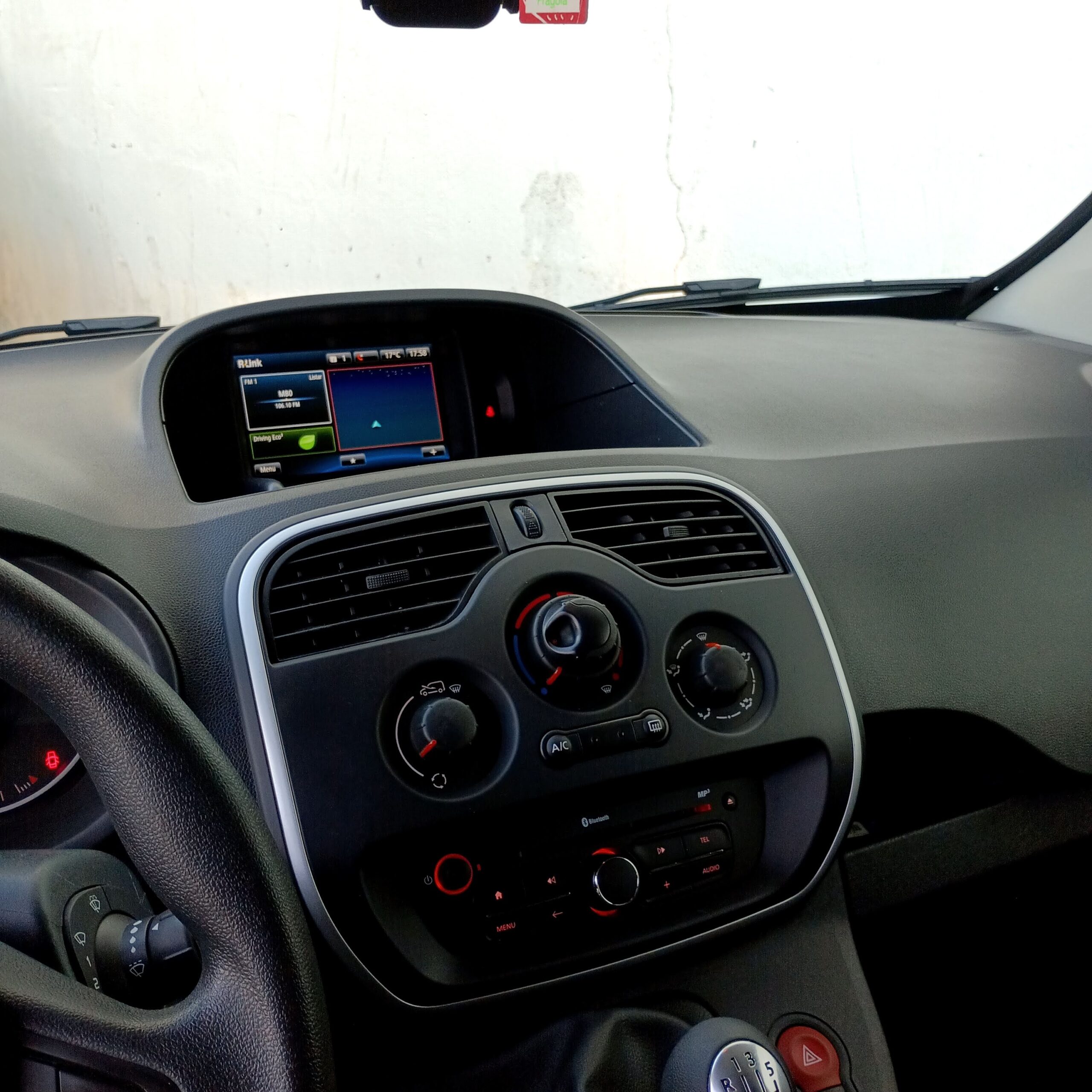
								Renault Kangoo Dci 2019 cheio									