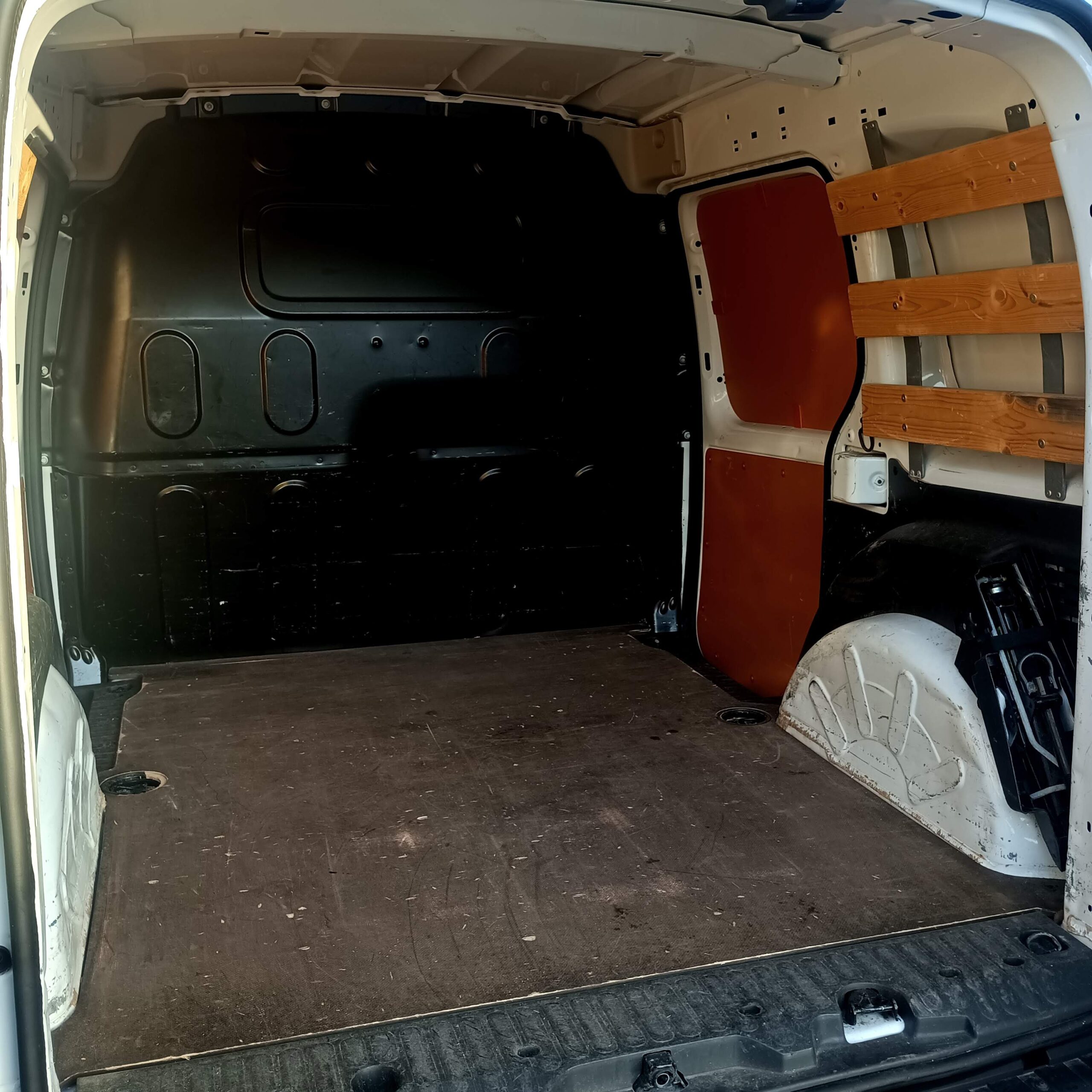 
								Renault Kangoo Dci 2019 cheio									