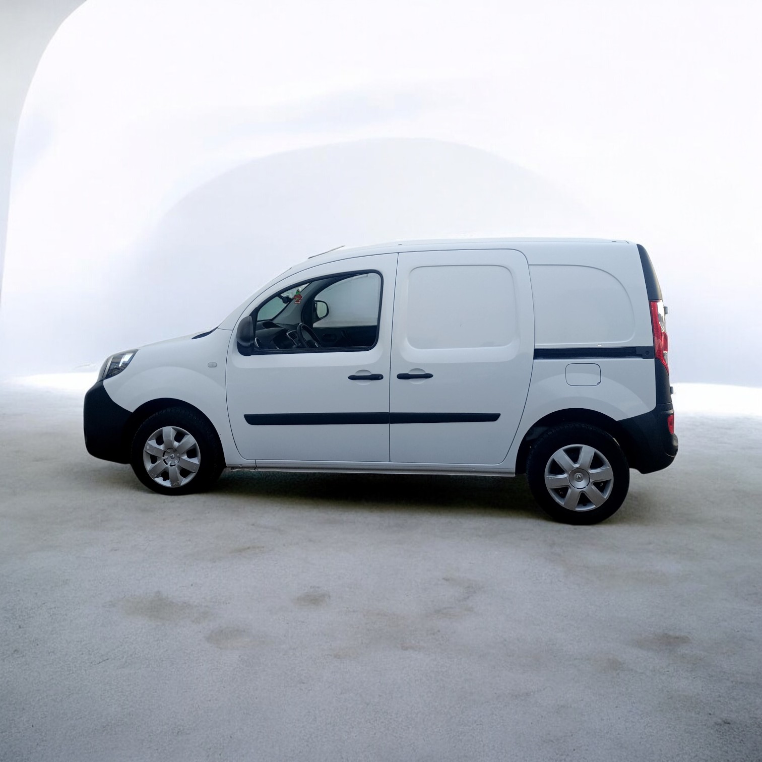 
								Renault Kangoo Dci 2019 cheio									