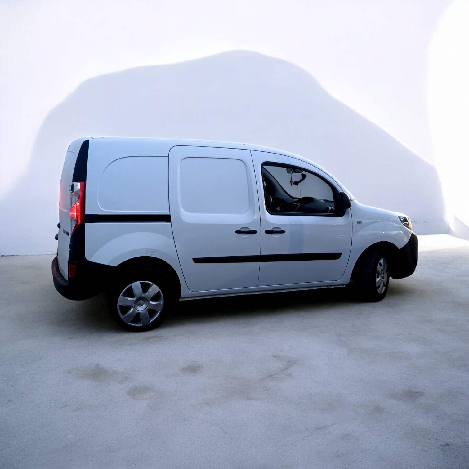 
								Renault Kangoo Dci 2019 cheio									