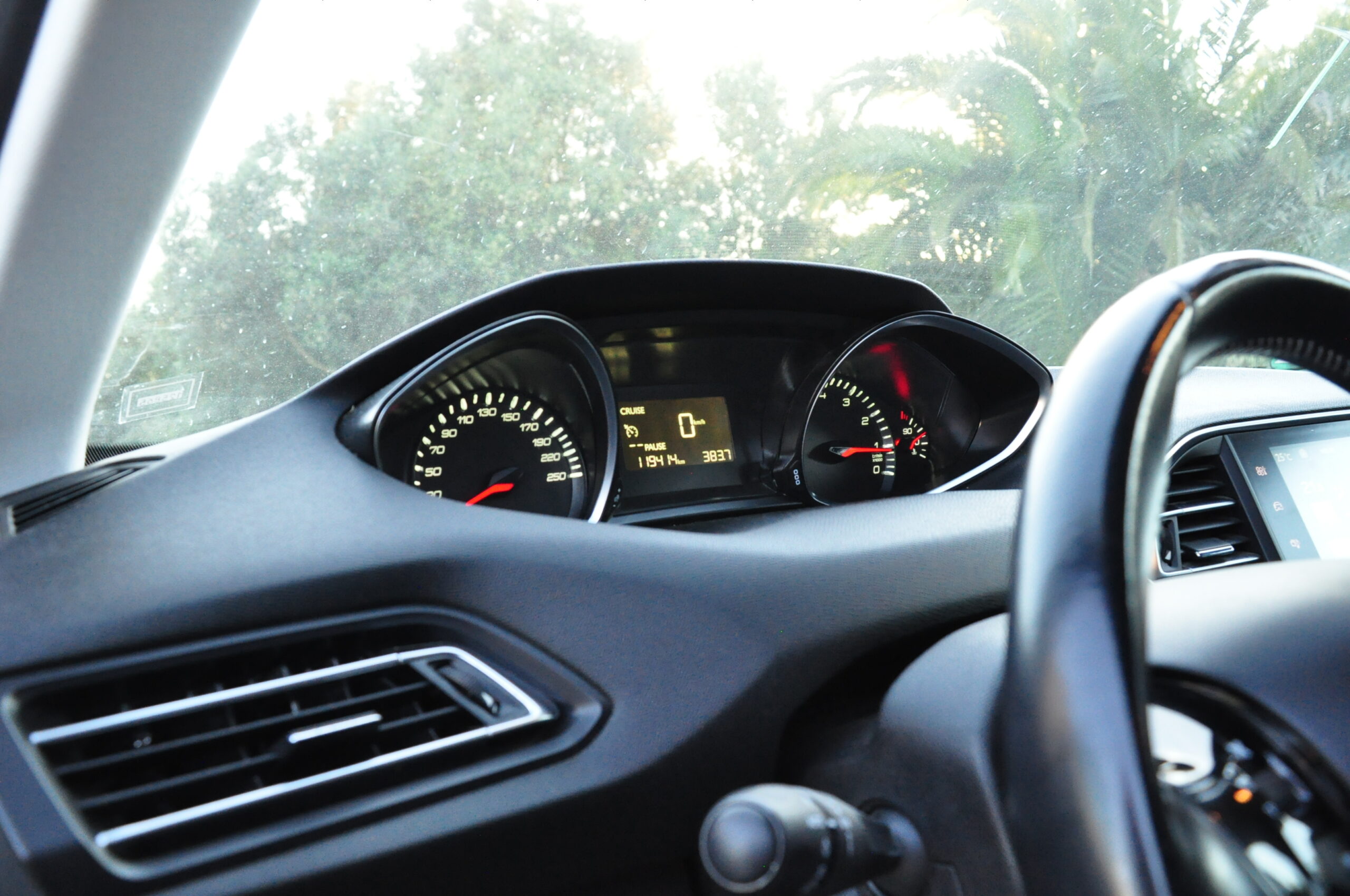 
								Peugeot 308 SW Usada – 119.000km – Gasolina – Ótimo Estado cheio									