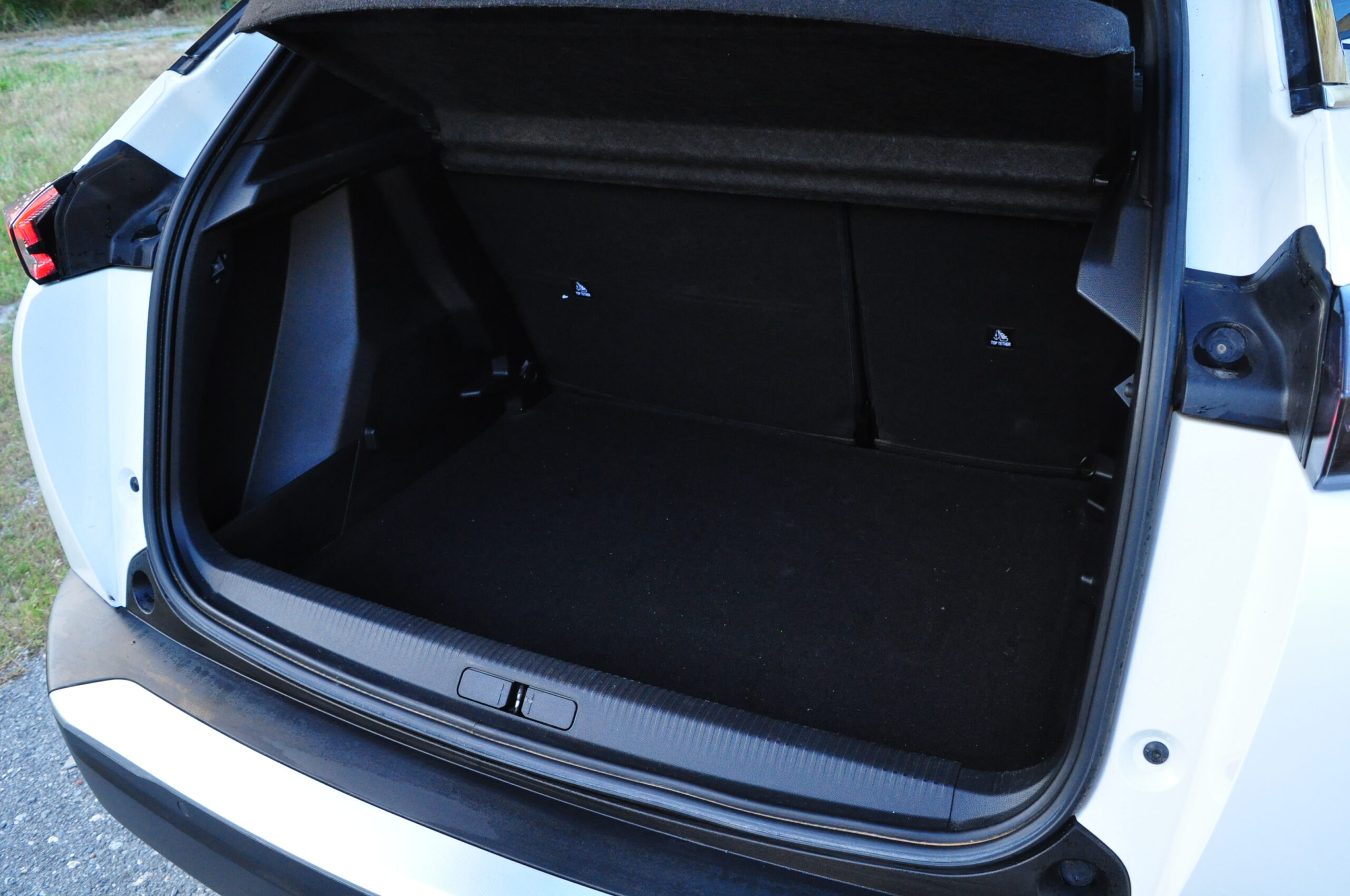 
								Peugeot 2008 BlueHDI 2020 – Usado – Gasóleo – Faro, Algarve cheio									