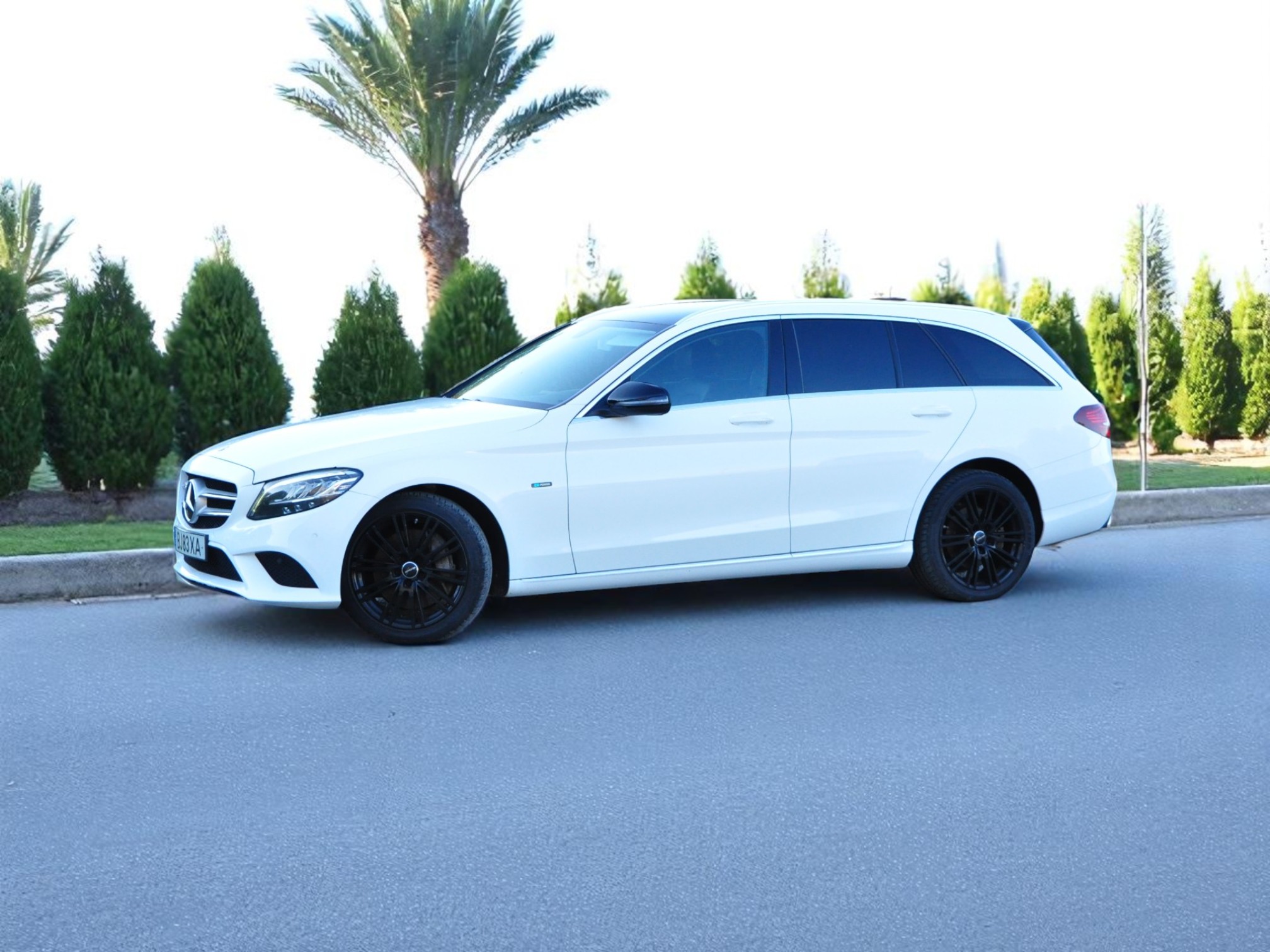 Mercedes-Benz C300de 2020 Usada com garantia – Faro Algarve