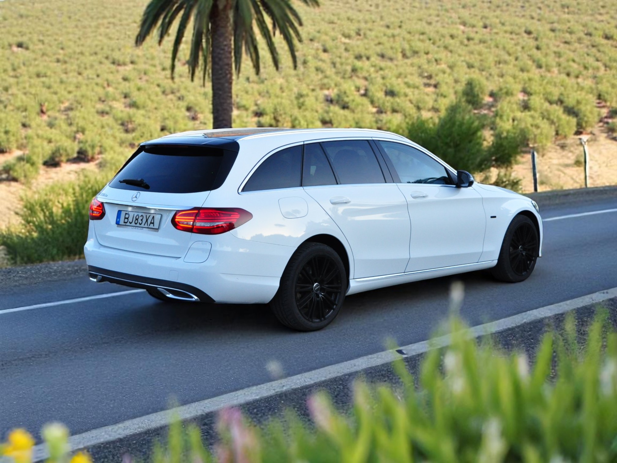 
								Mercedes-Benz C300de 2020 Usada com garantia – Faro Algarve cheio									