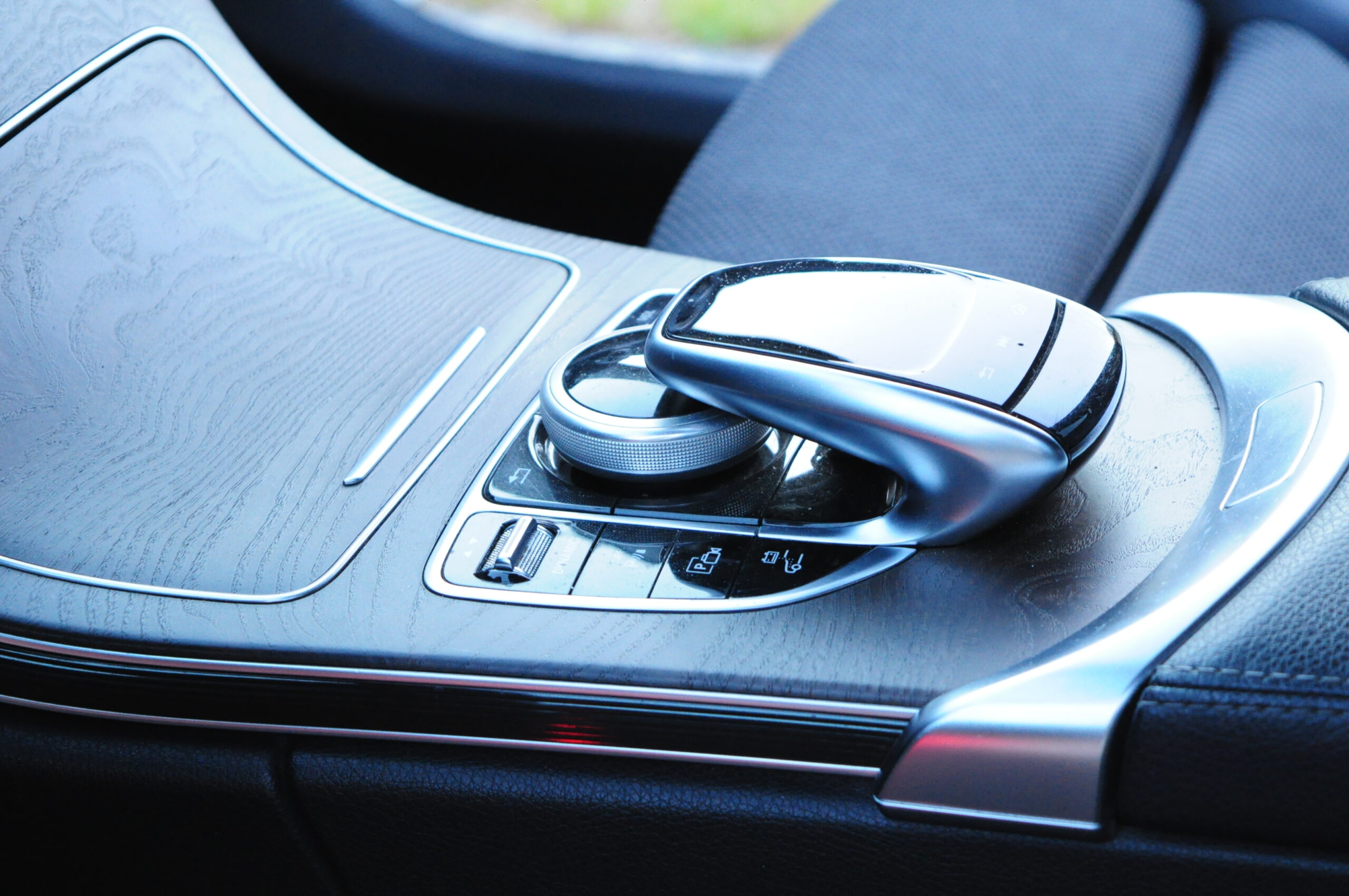
								Mercedes-Benz C300de 2020 Usada com garantia – Faro Algarve cheio									