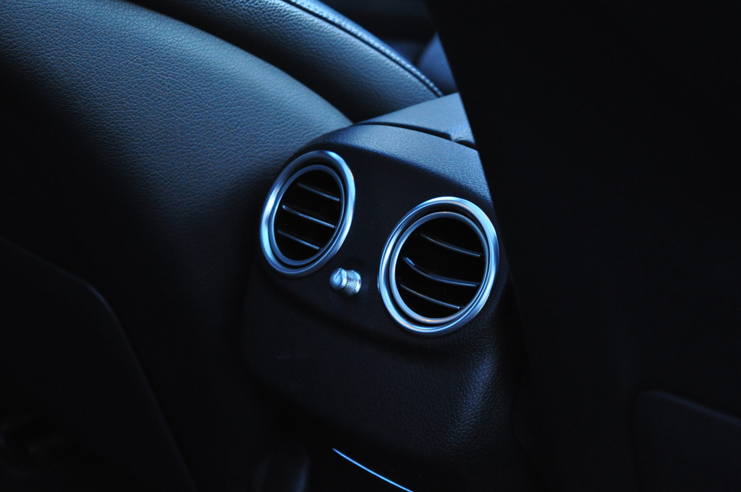 
								Mercedes-Benz E300de 2019 Usado com garantia – Algarve cheio									