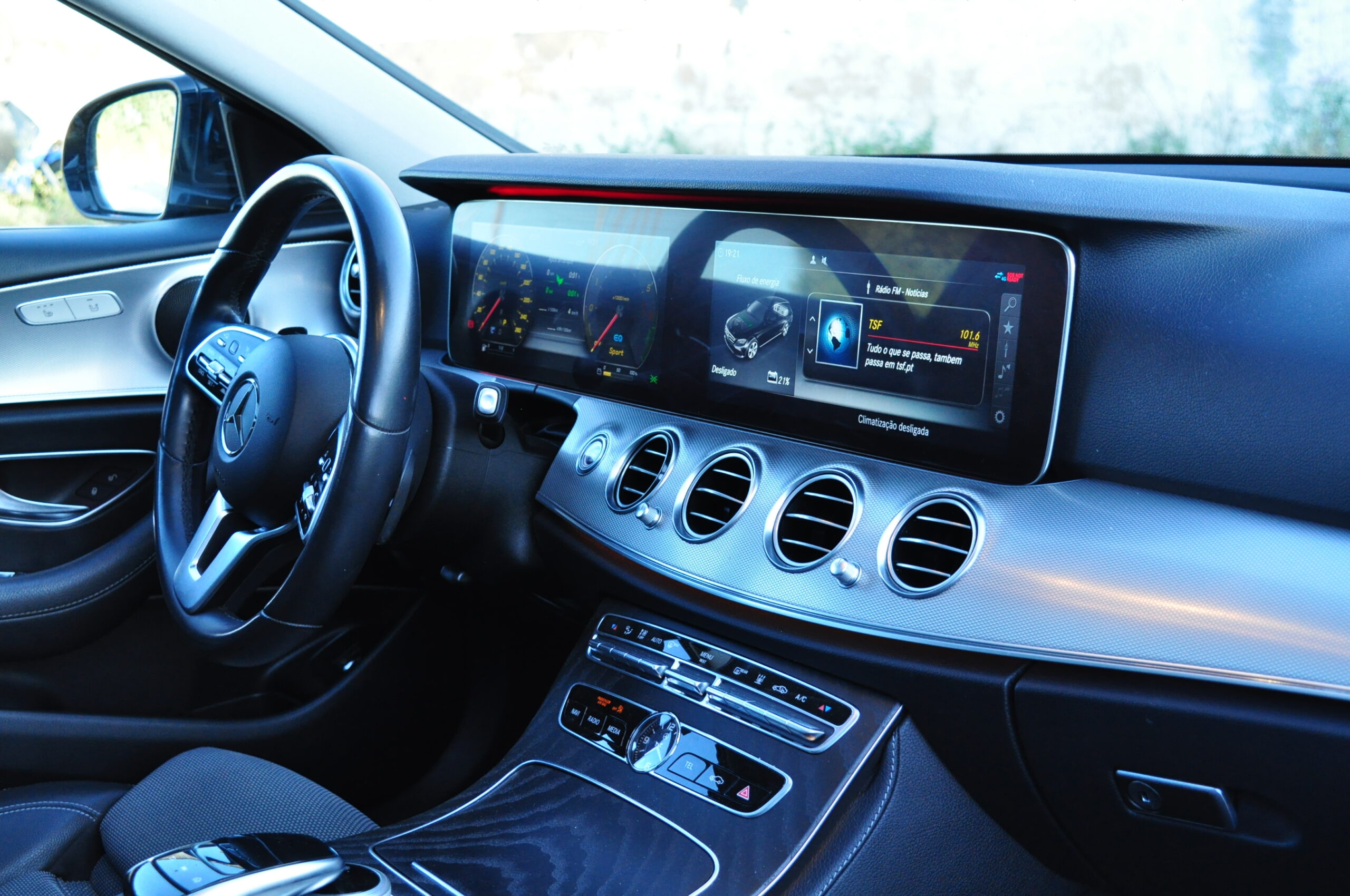 
								Mercedes-Benz E300de 2019 Usado com garantia – Algarve cheio									