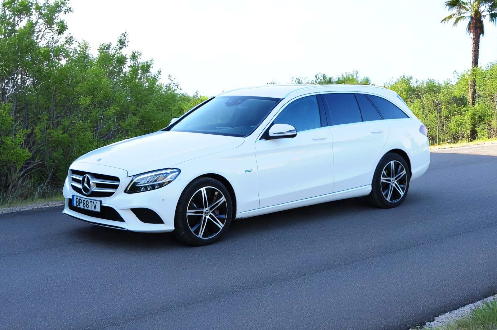 
								Mercedes-Benz C300de Avantgarde 2021 – Carro Usado Algarve cheio									