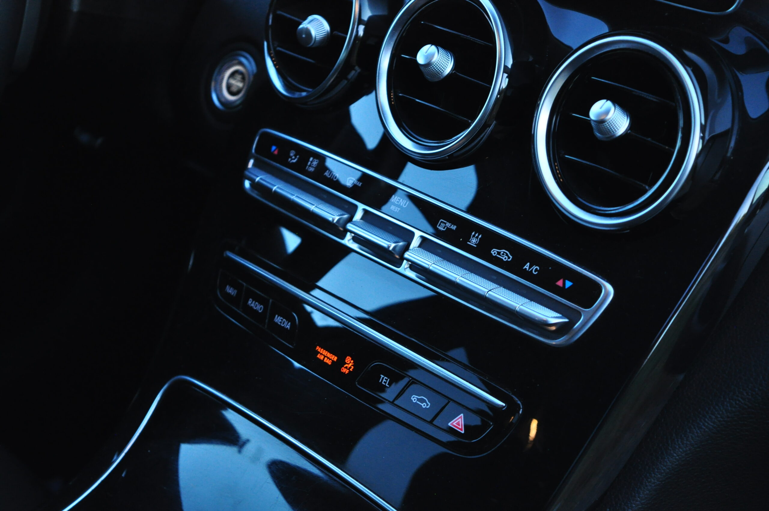 
								Mercedes-Benz C300de Avantgarde 2021 – Carro Usado Algarve cheio									