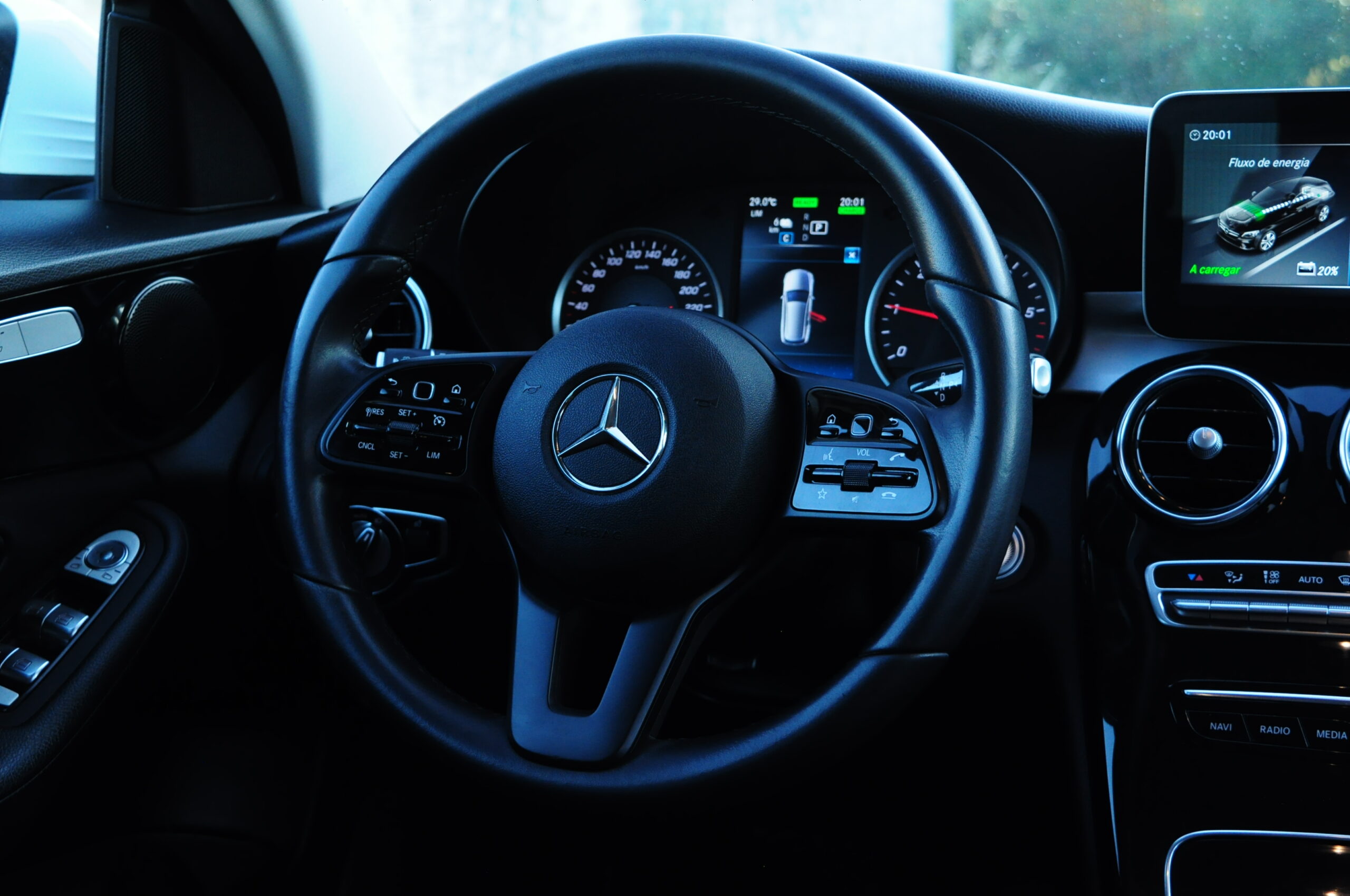 
								Mercedes-Benz C300de Avantgarde 2021 – Carro Usado Algarve cheio									