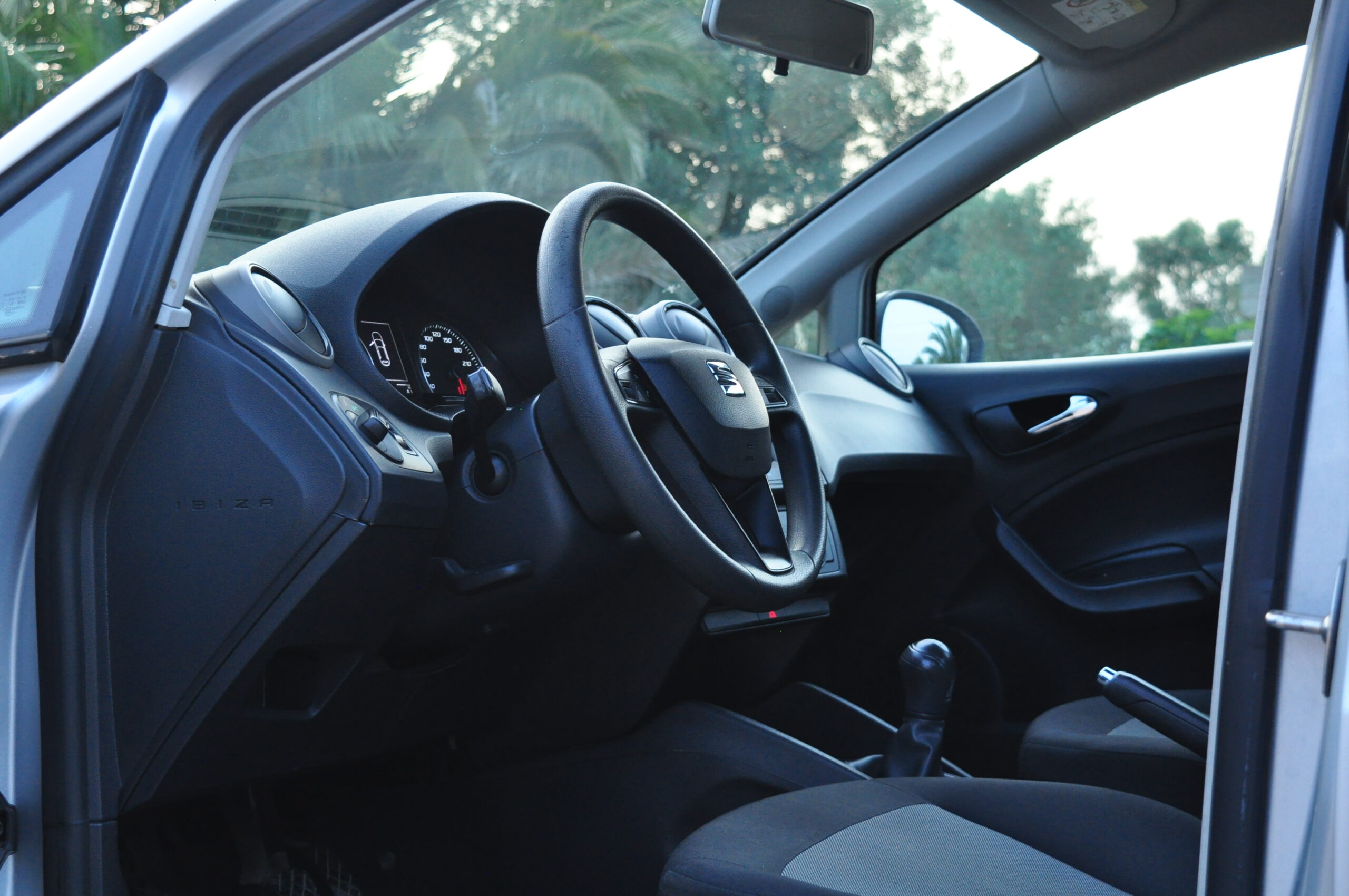 
								SEAT Ibiza 1.0 Gasolina 2016 – Faro – Algarve cheio									