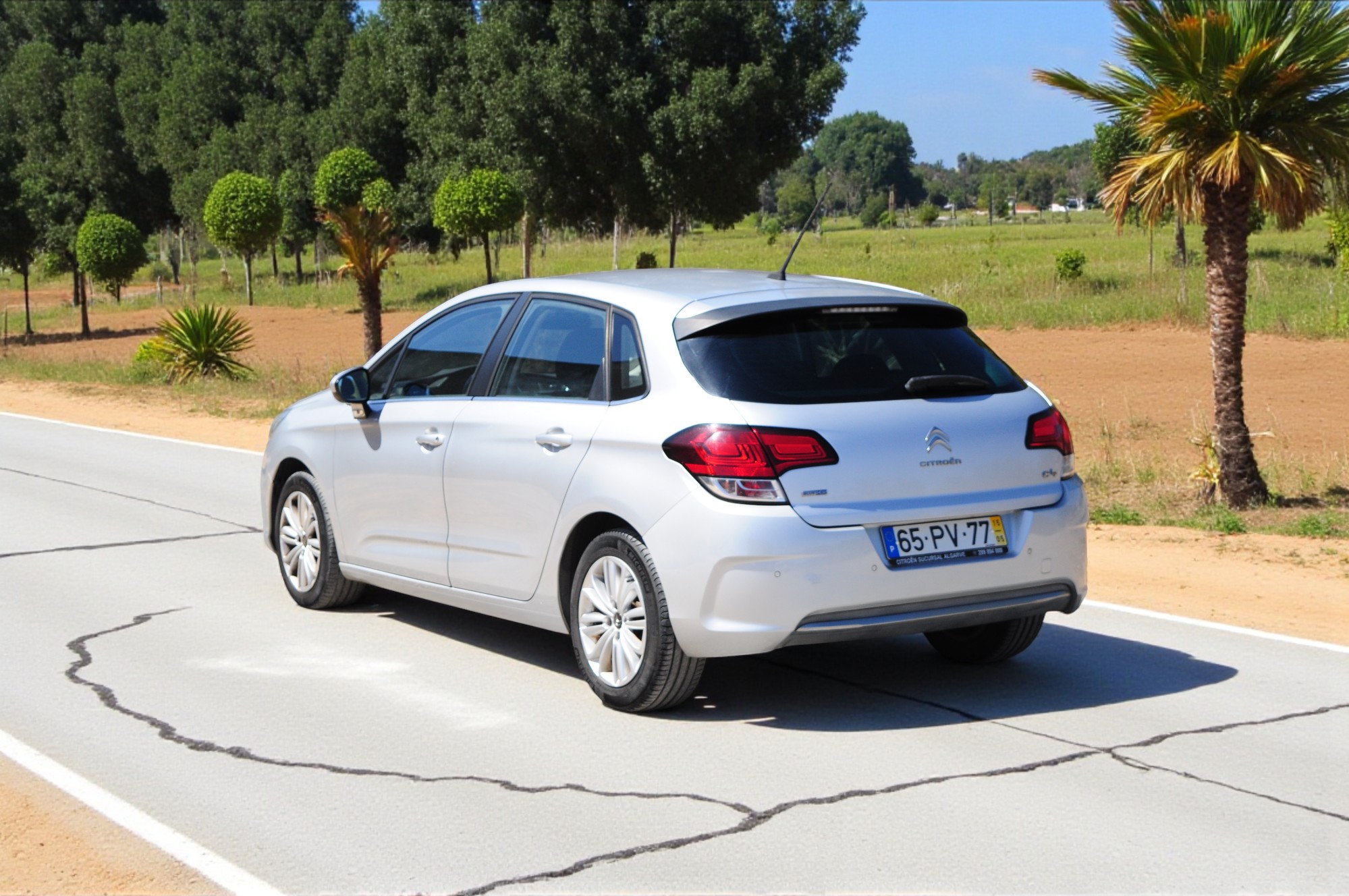 Citroen C4 BlueHDI Usado com Garantia Algarve