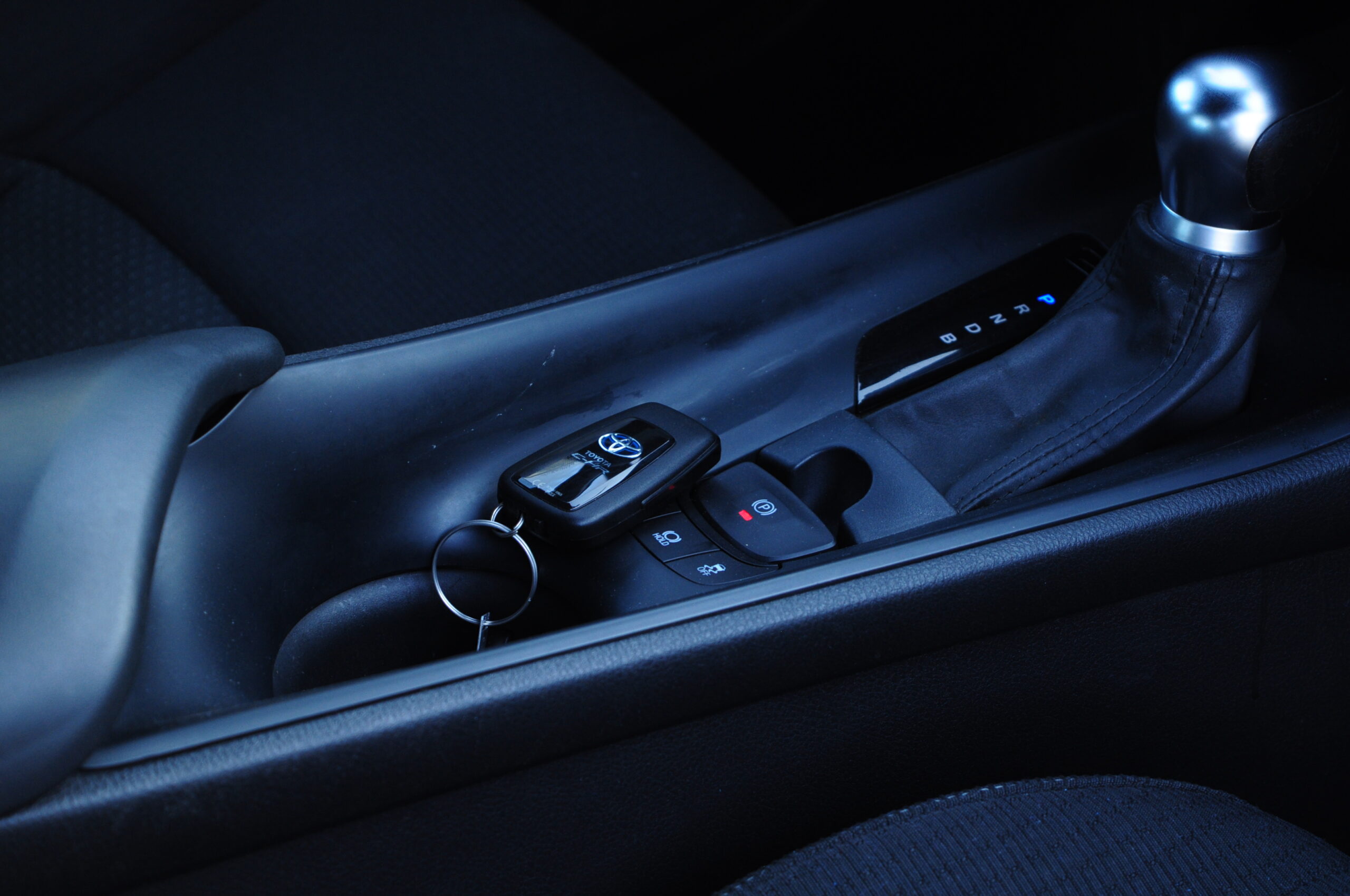 
								Toyota C-HR 1.8 Hybrid Usado com Garantia – Faro Algarve cheio									