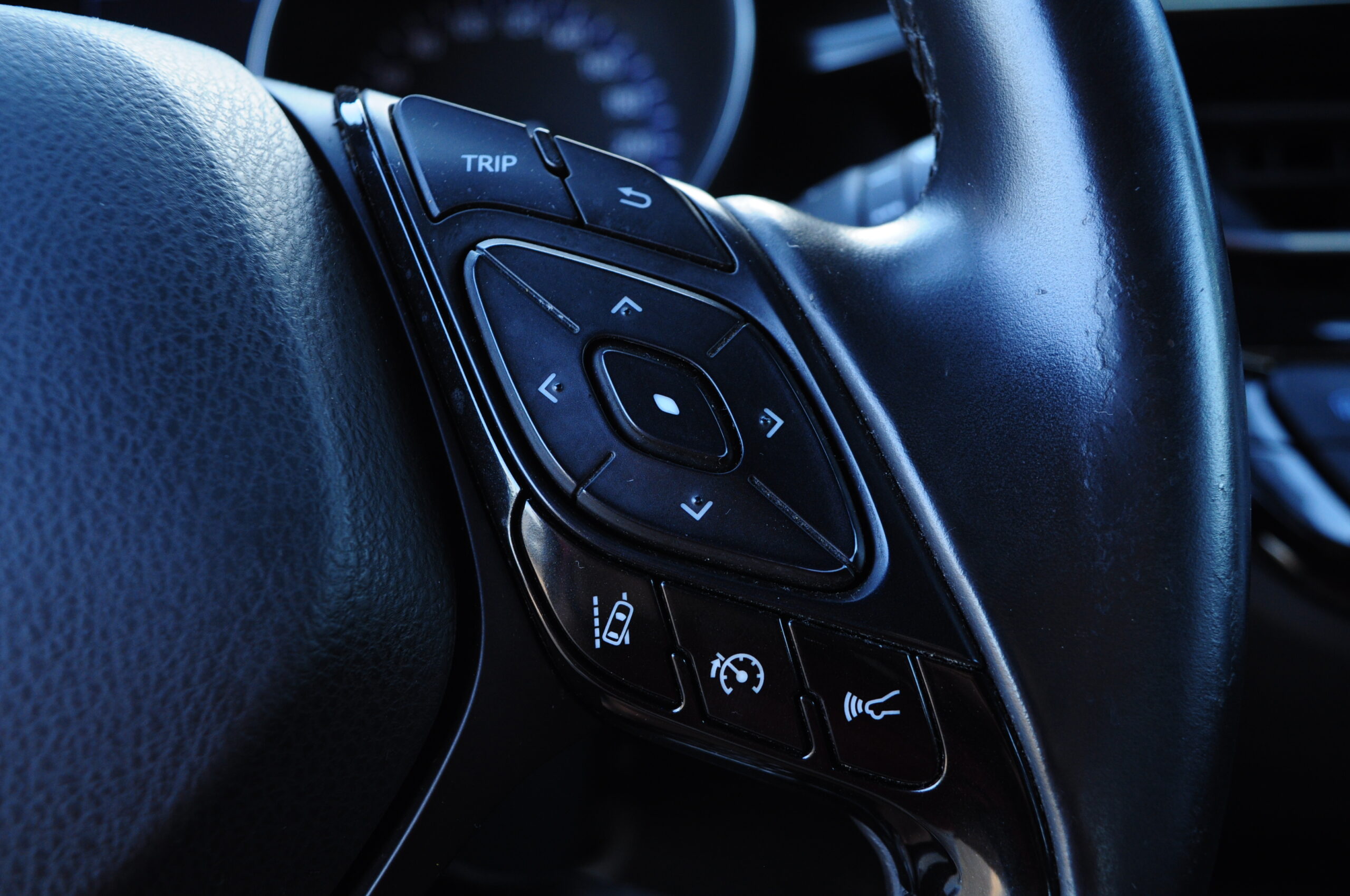 
								Toyota C-HR 1.8 Hybrid Usado com Garantia – Faro Algarve cheio									