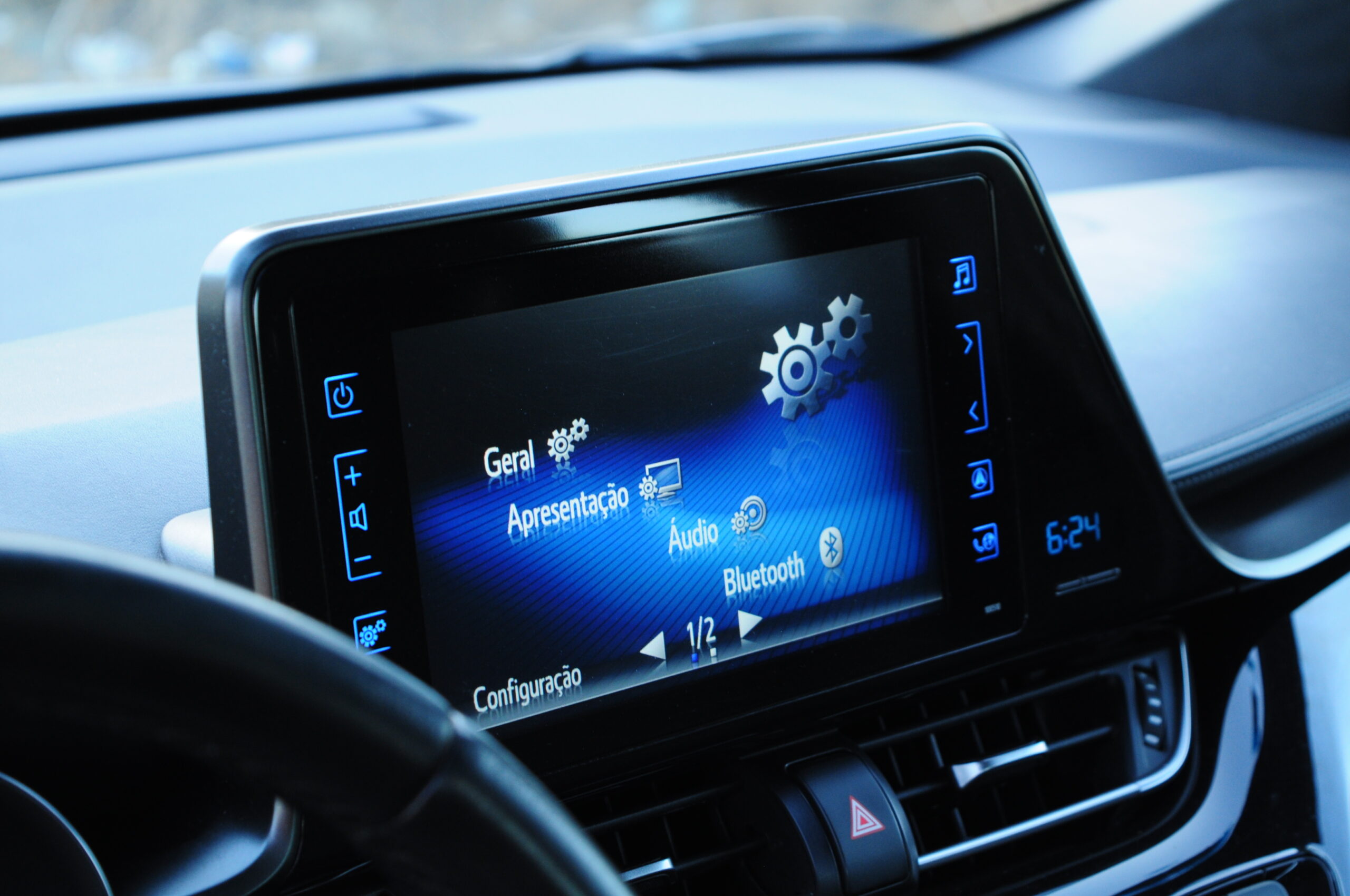 
								Toyota C-HR 1.8 Hybrid Usado com Garantia – Faro Algarve cheio									