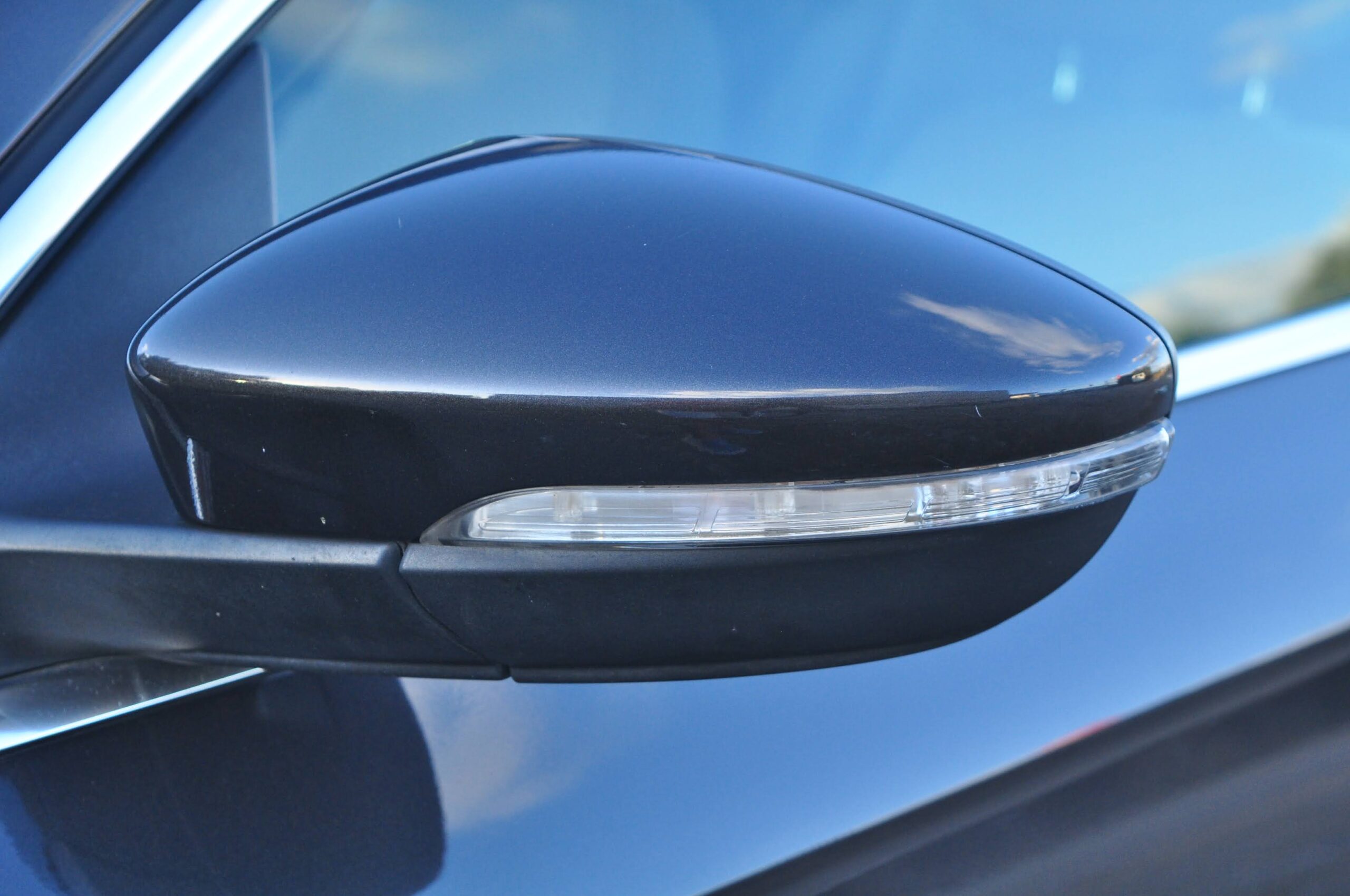 
								VOLKSWAGEN PASSAT B7 VARIANT 1.6 TDI Usado com Garantia cheio									