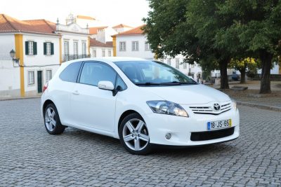 Toyota Auris 1.4 Gasóleo Usado com Garantia Algarve