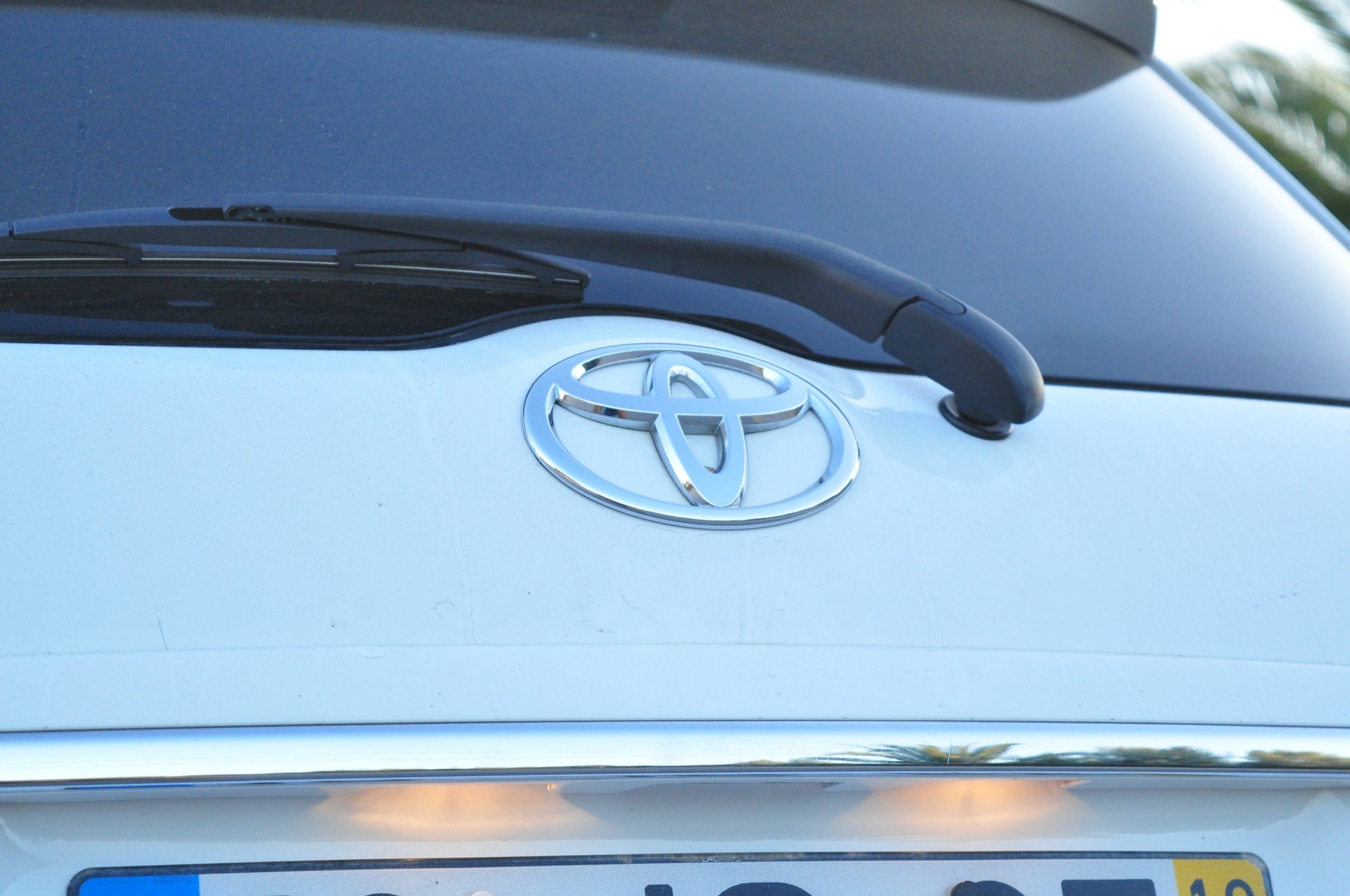 
								Toyota Auris 1.4 Gasóleo Usado com Garantia Algarve cheio									