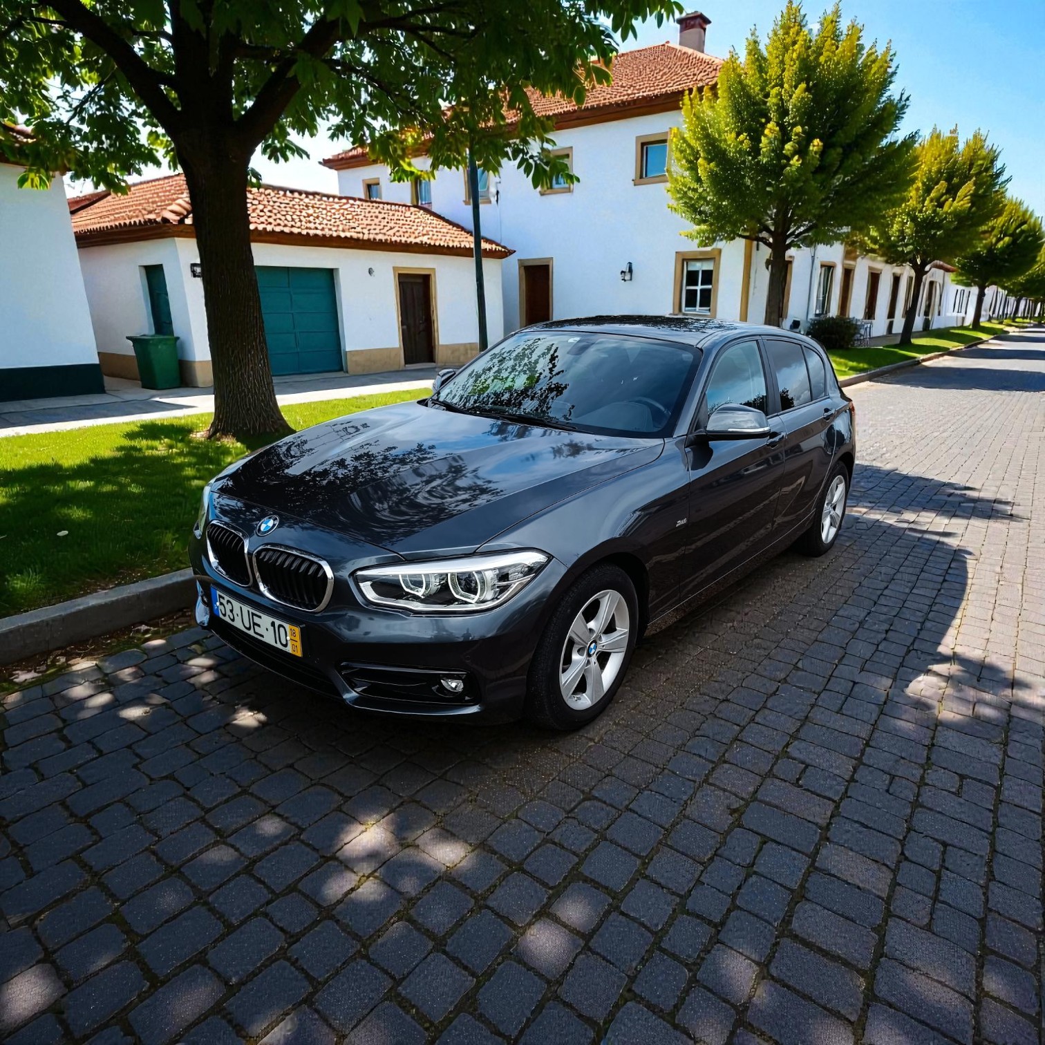 BMW 116d Sport 2018 Gasóleo com Garantia Faro Algarve