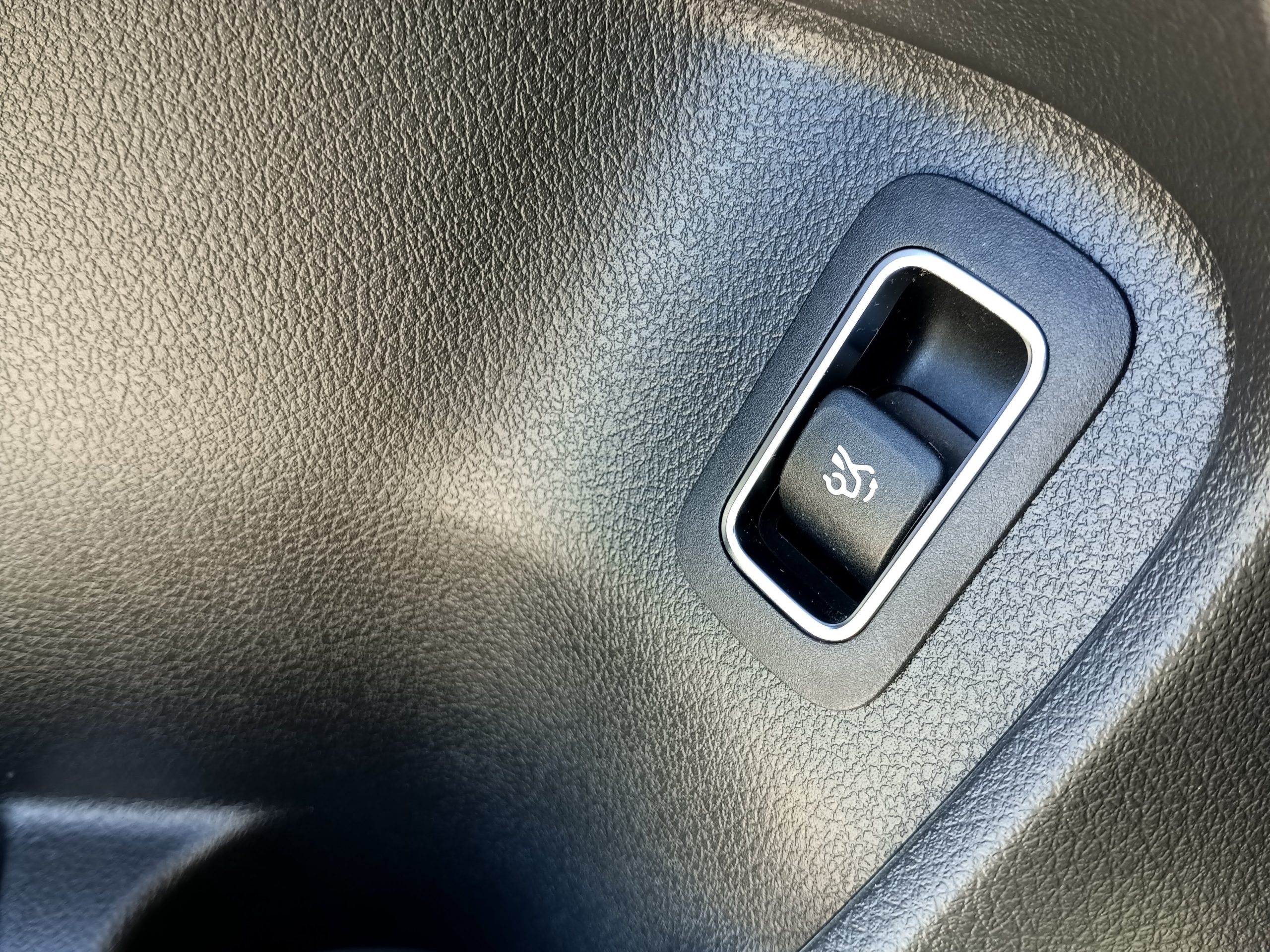 
								Mercedes-Benz A 180d Business Solution – Gasóleo – Caixa automática – Faro – Algarve cheio									