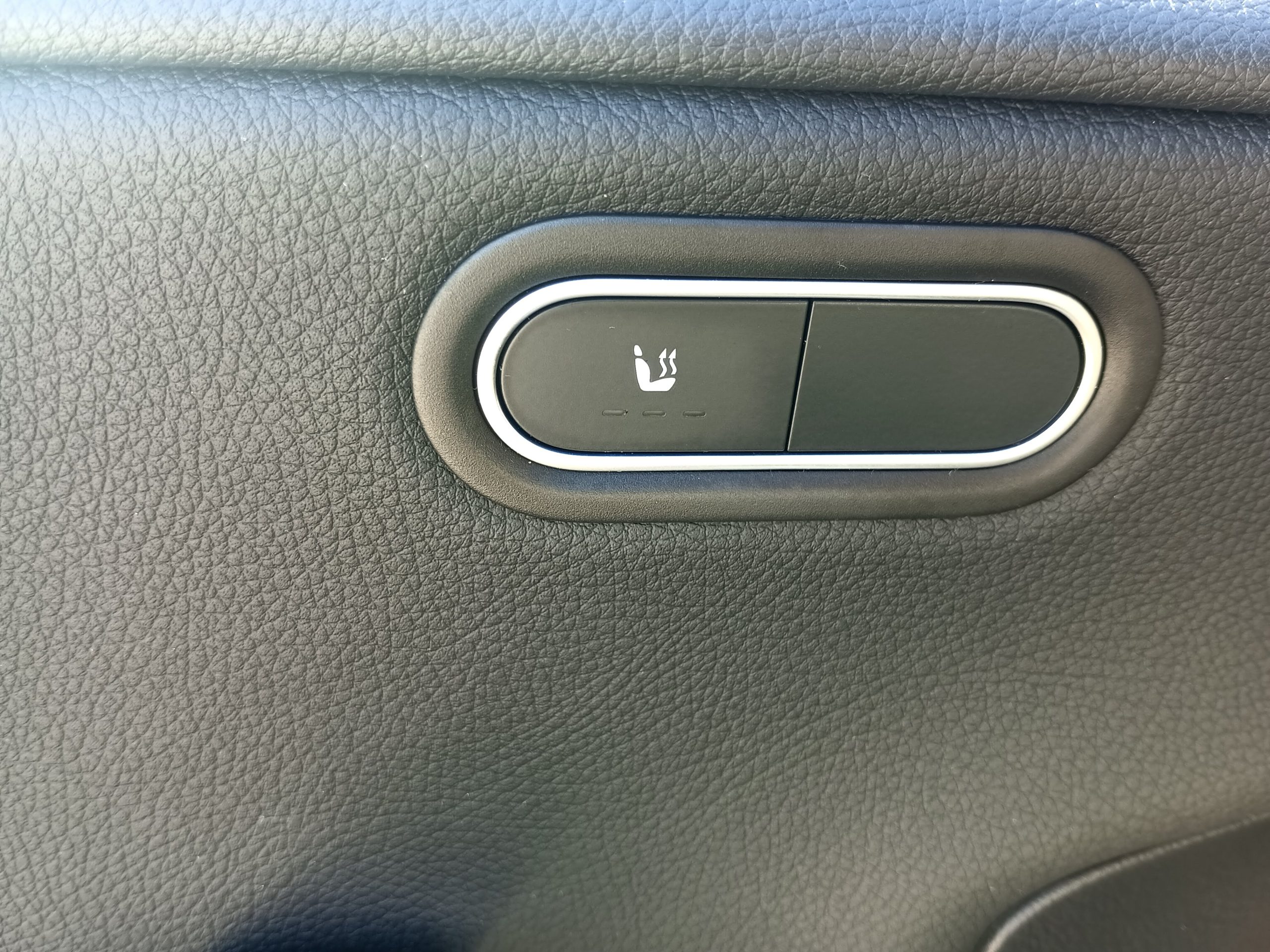 
								Mercedes-Benz A 180d Business Solution – Gasóleo – Caixa automática – Faro – Algarve cheio									