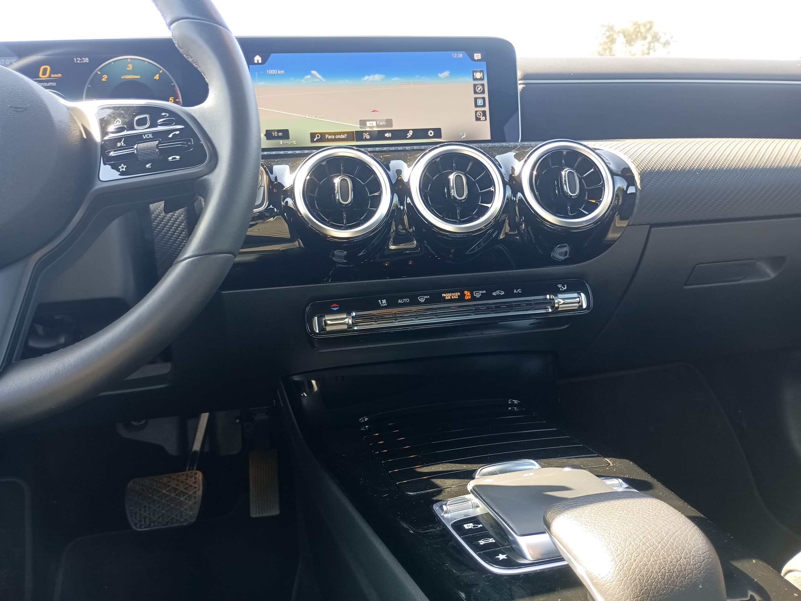 
								Mercedes-Benz A 180d Business Solution – Gasóleo – Caixa automática – Faro – Algarve cheio									